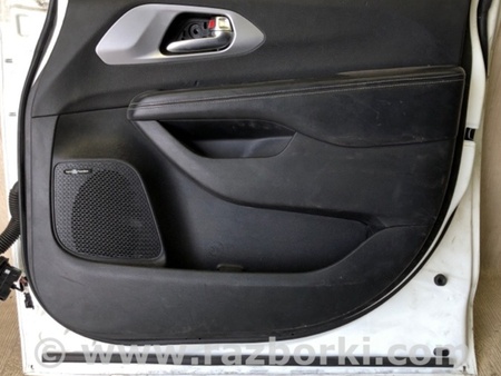 ФОТО Двері для Chrysler Pacifica II RU (16-21) Київ