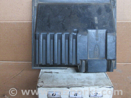 ФОТО Корпус повітряного фільтра для Ford Sierra GBC, BNG, GBG, GB4 Львів