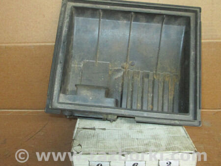 ФОТО Корпус повітряного фільтра для Ford Sierra GBC, BNG, GBG, GB4 Львів