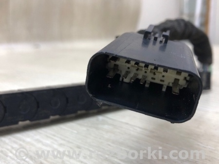 ФОТО Проводка дверей для Chrysler Pacifica II RU (16-21) Київ