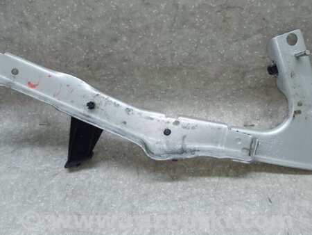 ФОТО Кронштейн крила для Audi (Ауди) A5 8T/8F B8 (07-16) Київ