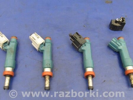 ФОТО Форсунка паливна для Toyota Prius III XW30 (09-15) Київ