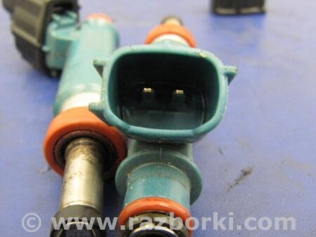 ФОТО Форсунка паливна для Toyota Prius III XW30 (09-15) Київ