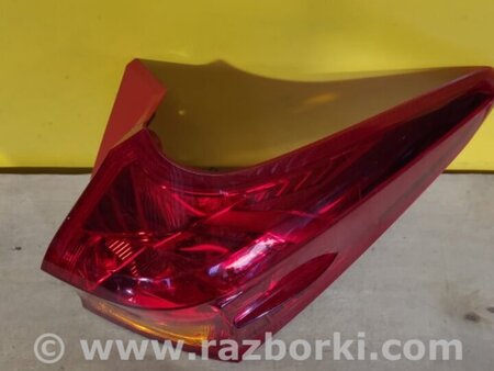 ФОТО Ліхтар зовнішній для Toyota Auris E180 (12-18) Київ