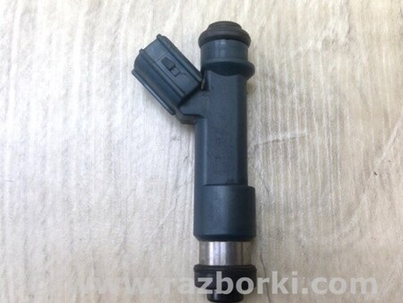 ФОТО Форсунка паливна для Toyota Tacoma II (05-15) Київ