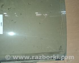 Скло дверне заднє праве Renault 19