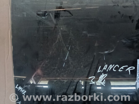 ФОТО Скло дверне заднє праве для Mitsubishi Lancer Львів