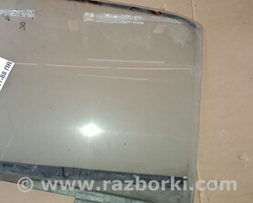 Скло переднє праве (пасажира) Volkswagen Polo