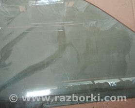 Скло переднє праве (пасажира) Volkswagen Passat (все года выпуска)