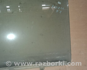 Скло дверне заднє праве Mercedes-Benz 123