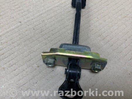 ФОТО Обмежувач дверей для Toyota Highlander (01-07) Київ