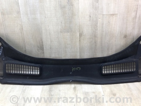 ФОТО Пластик під лобове скло / Жабо для Ford Escape 3 (01.2012-12.2018) Київ