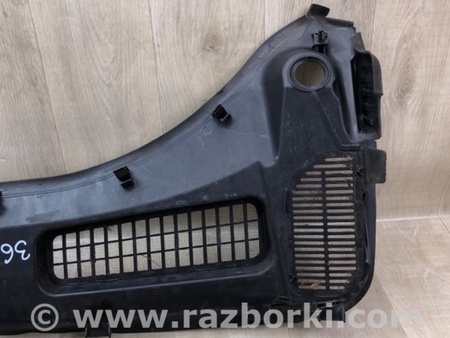 ФОТО Пластик під лобове скло / Жабо для Ford Escape 3 (01.2012-12.2018) Київ