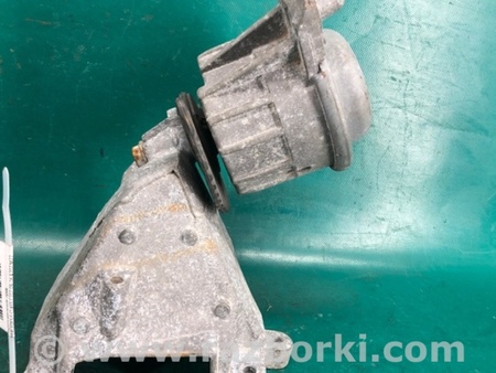ФОТО Подушка двигуна для Mercedes-Benz E-CLASS C207 (09-16) Київ