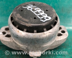 Подушка двигуна Porsche Panamera II 971 (16-20)