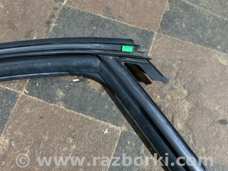 ФОТО Уплотнительная резинка для Audi (Ауди) A3 III 8V (12-20) Київ