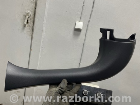 ФОТО Обшивка двери багажника для Subaru Crosstrek 3 GU (2022-) Київ