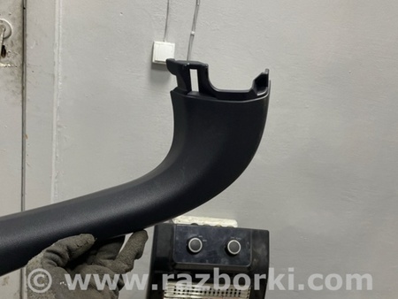 ФОТО Обшивка двери багажника для Subaru Crosstrek 3 GU (2022-) Київ