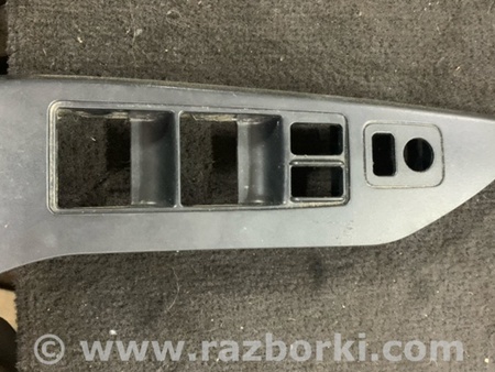 ФОТО Накладка в салоне передняя правая для Subaru Forester SJ S13 (12-18) Київ