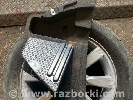 ФОТО Наполнитель багажника для Subaru Forester SG S11 (02-08) Київ