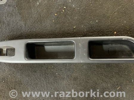 ФОТО Накладка в салоне передняя левая для Subaru Forester SG S11 (02-08) Київ