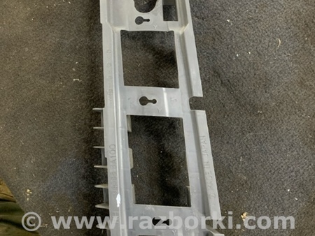 ФОТО Кронштейн правый для Subaru Forester SG S11 (02-08) Київ