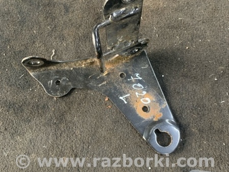 ФОТО Кронштейн задний левый для Subaru Forester SG S11 (02-08) Київ