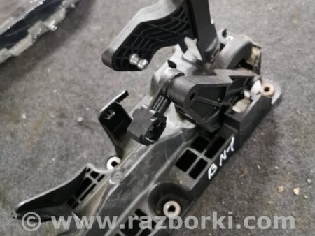 ФОТО Кулиса для Nissan Juke (10-19) Київ