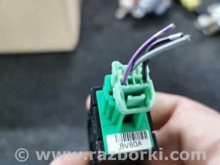 ФОТО Кнопка для Nissan Juke (10-19) Київ