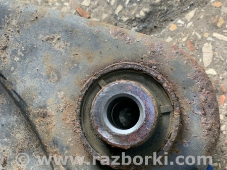 ФОТО Рычаг нижний передний левый для Nissan Juke (10-19) Київ