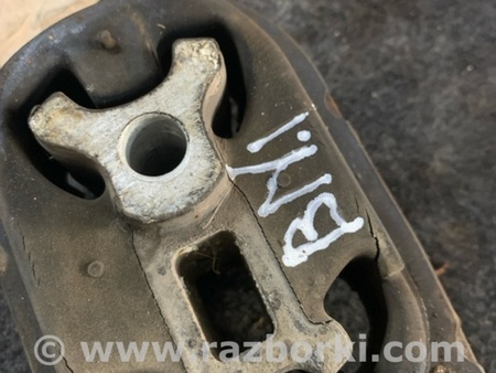 ФОТО Подушка двигателя для Nissan Juke (10-19) Київ