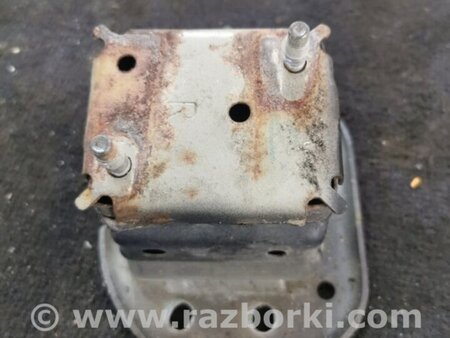 ФОТО Крепление усилителя бампера заднее правое для Nissan Juke (10-19) Київ