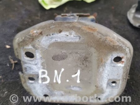 ФОТО Крепление усилителя бампера заднее левое для Nissan Juke (10-19) Київ