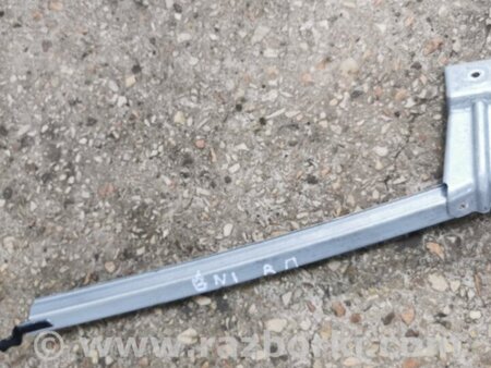 ФОТО Направляющая стекла передняя правая для Nissan Juke (10-19) Київ