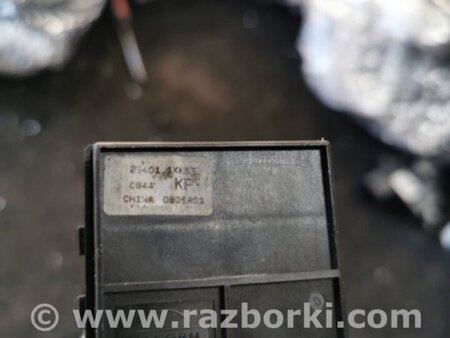 ФОТО Кнопка стеклоподъемника передняя правая для Nissan Juke (10-19) Київ