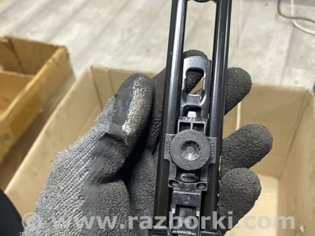 ФОТО Кронштейн для Porsche Macan I 95B +FL (13-18) Київ