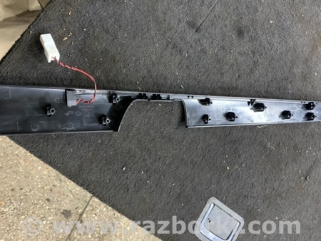 ФОТО Накладка в салоне задняя правая для KIA Sorento 2 XM (09-14) Київ