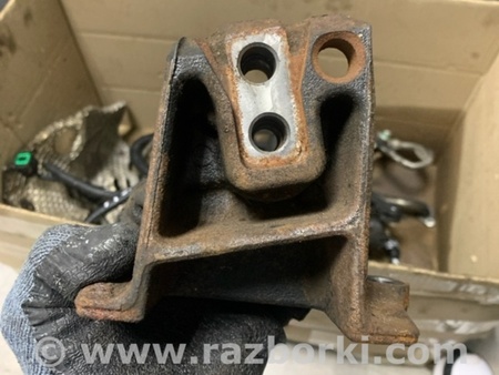 ФОТО Кронштейн для KIA Sportage SL (10-16) Київ