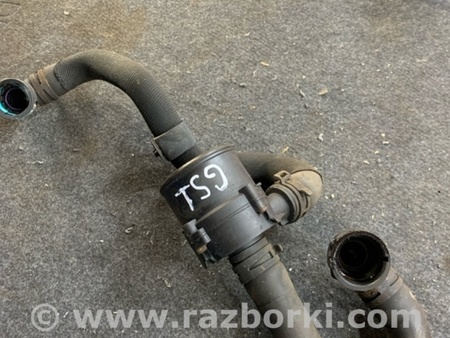 ФОТО Патрубок радиатора для Jaguar XE X760 (15-24) Київ