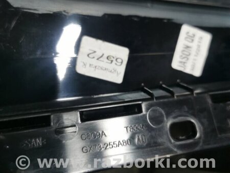 ФОТО Накладка на дверь задняя правая для Jaguar XE X760 (15-24) Київ