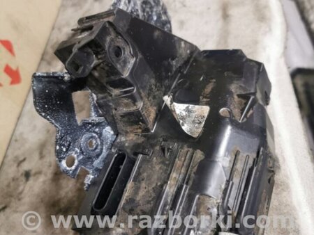 ФОТО Замок двери задний правый для Jaguar XE X760 (15-24) Київ