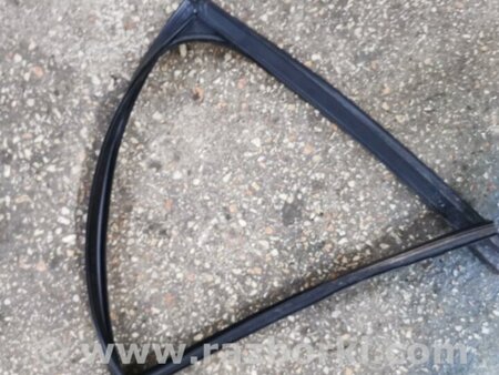 ФОТО Направляющая стекла задняя левая для Jaguar XE X760 (15-24) Київ