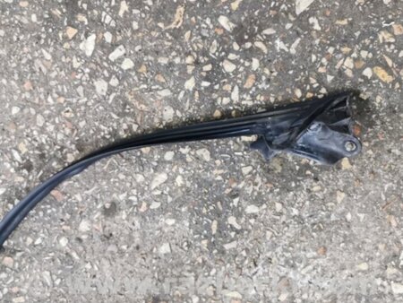 ФОТО Уплотнительная резинка передняя правая для Jaguar XE X760 (15-24) Київ