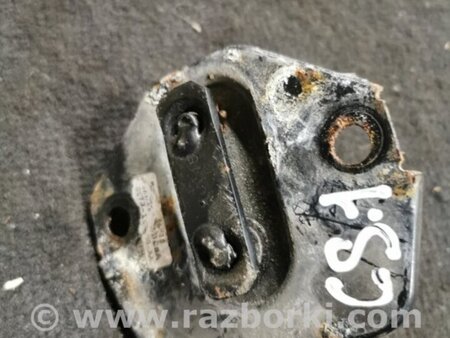 ФОТО Петля капота для Jaguar XE X760 (15-24) Київ