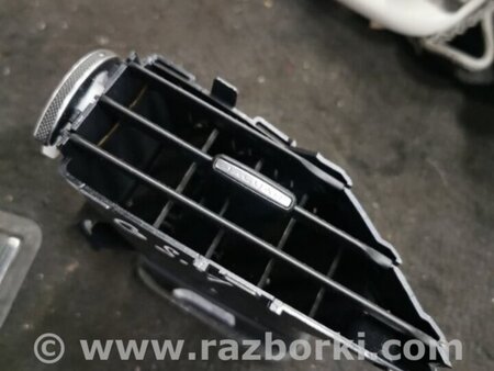 ФОТО Воздуховод левый для Jaguar XE X760 (15-24) Київ