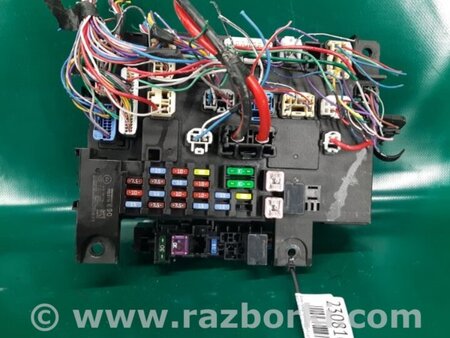 ФОТО Блок запобіжників салон для Mitsubishi Outlander III GF (12-22) Київ