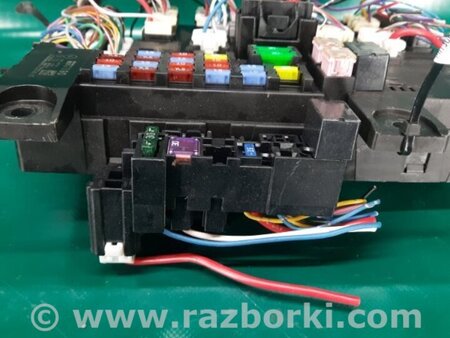 ФОТО Блок запобіжників салон для Mitsubishi Outlander III GF (12-22) Київ