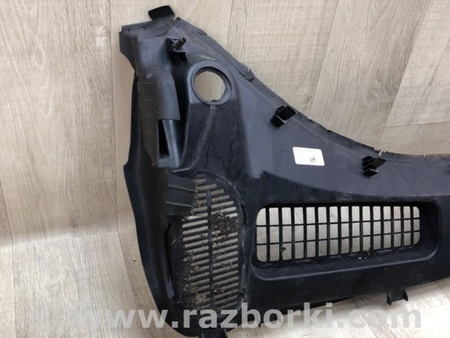 ФОТО Пластик під лобове скло / Жабо для Ford Escape 3 (01.2012-12.2018) Київ