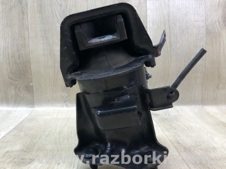 ФОТО Подушка двигуна для Toyota Camry 70 XV70 (17-23) Київ