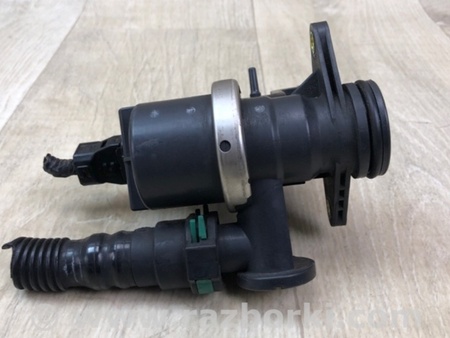 ФОТО Клапан абсорберу для Toyota Venza Київ